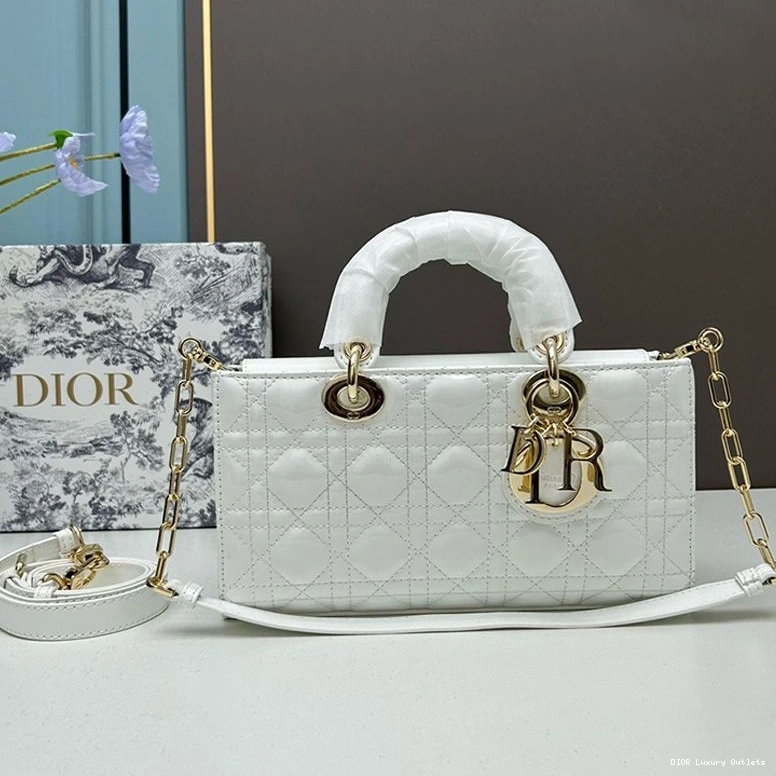 White Medium D-Joy Calfskin Lady Bag Cannage Patent 0708 Luxury